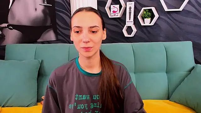 Snapshot of annabishop chatting on 02.21.25 annabishop online show from 02.21.25