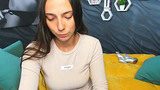 Snapshot of annabishop chatting on 03.19.25 annabishop online show from 03.19.25