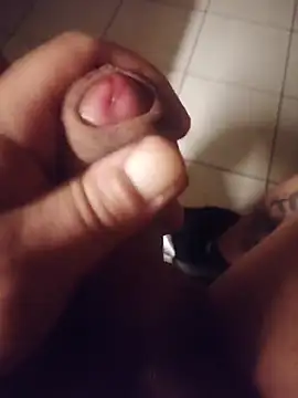 Bommi10 online show from 11.16.25