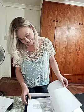 Vintasia online show from 02.02.26