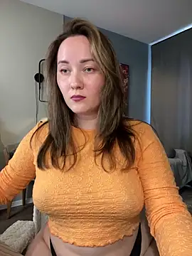 Kiss My Body online show from 05.21.26