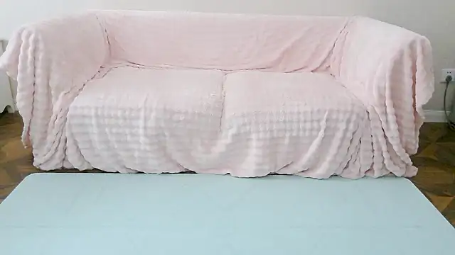 Snapshot of vnhfds chatting on 02.18.25 vnhfds online show from 02.18.25