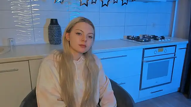 SynnoveEyre online show from 01.22.25