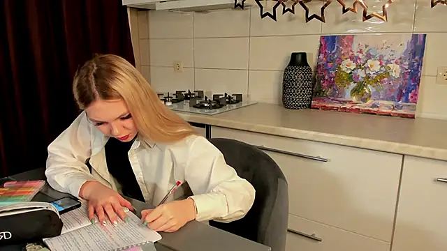 SynnoveEyre online show from 02.12.25