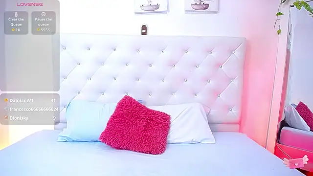 littleslut1 online show from 11.07.25