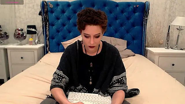 via mayer  online show from 02.12.26