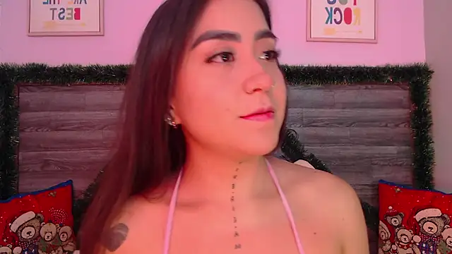 AdaaMillan online show from 12.22.25