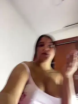 Cinnamon-Dirty online show from 02.19.25