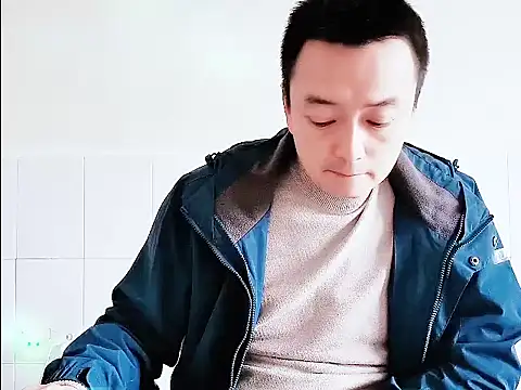 Snapshot of swg176 chatting on 10.15.25 swg176 online show from 10.15.25