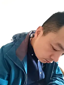 Snapshot of swg176 chatting on 11.04.25 swg176 online show from 11.04.25