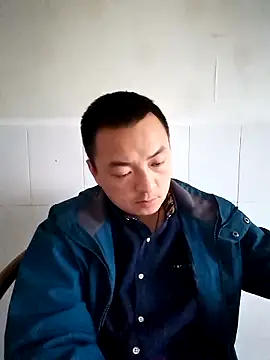 Snapshot of swg176 chatting on 11.06.25 swg176 online show from 11.06.25