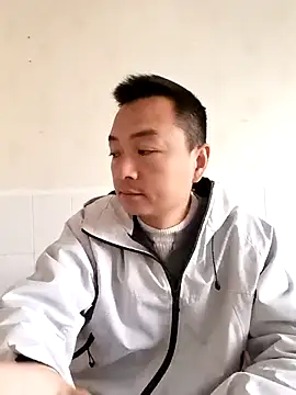 Snapshot of swg176 chatting on 12.01.25 swg176 online show from 12.01.25