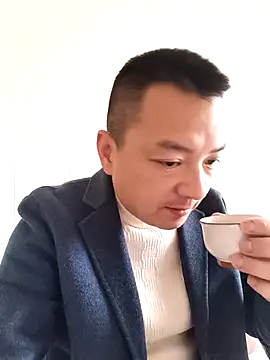 Snapshot of swg176 chatting on 02.25.26 swg176 online show from 02.25.26