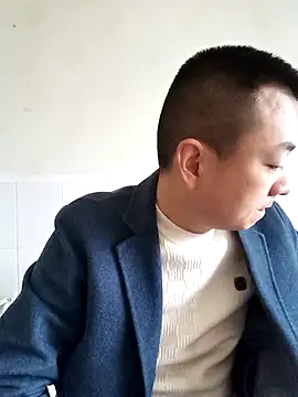 Snapshot of swg176 chatting on 02.26.26 swg176 online show from 02.26.26