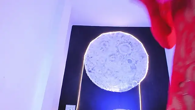 EthaanCox online show from 11.12.25