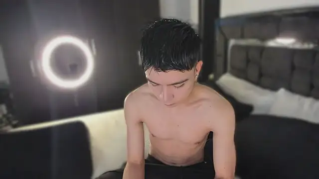 alanblack1 online show from 03.13.26