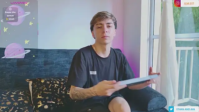 ethan and ava online show from 11.26.25