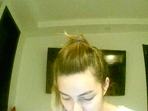 VittoriaTaylor online show from 03.22.26