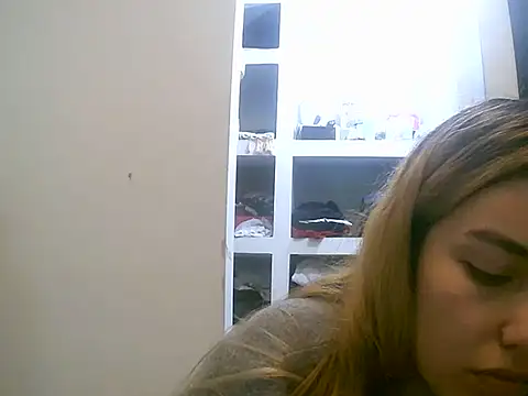 VittoriaTaylor online show from 03.23.26