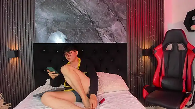 vanilla hot online show from 01.31.25