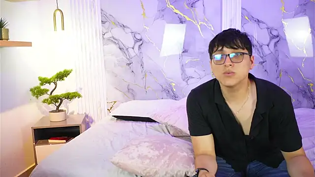 vanilla hot online show from 10.07.25