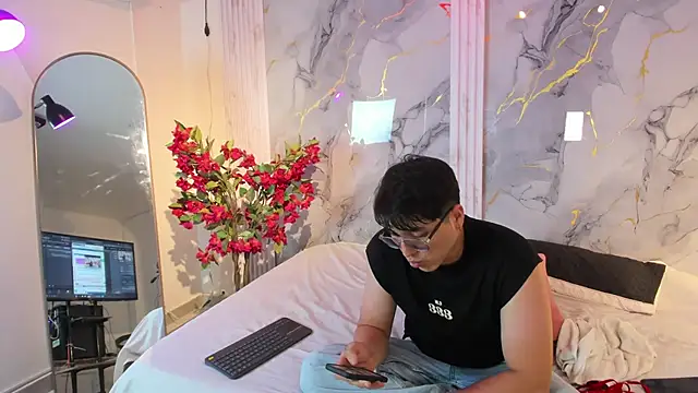 vanilla hot online show from 12.03.25