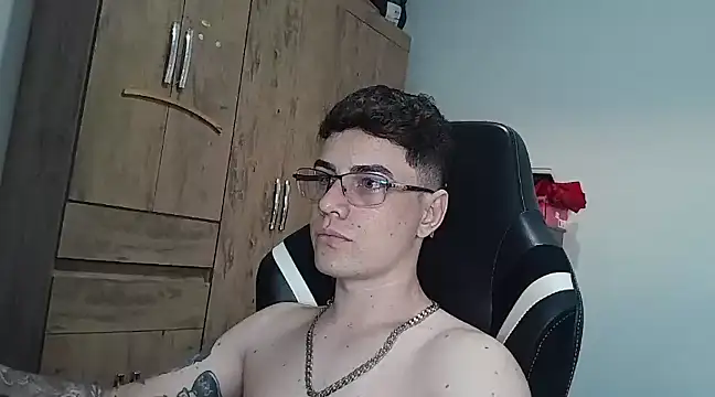 Dyllan   online show from 01.21.25