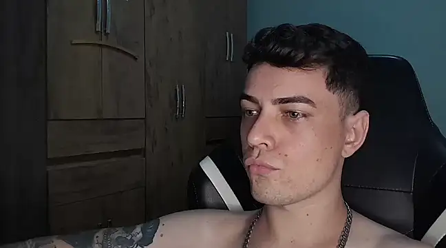 Dyllan   online show from 01.23.25