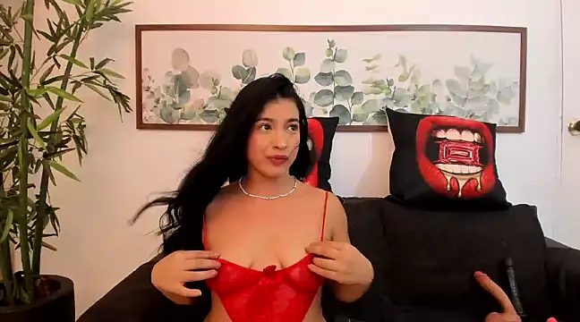Snapshot of NicolettaLima chatting on 03.05.25 NicolettaLima online show from 03.05.25