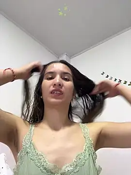 Bella still online show from 03.25.26