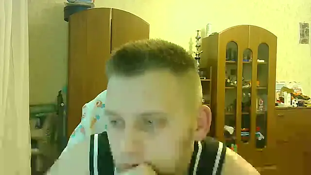 HunterOnBoobs online show from 02.18.25