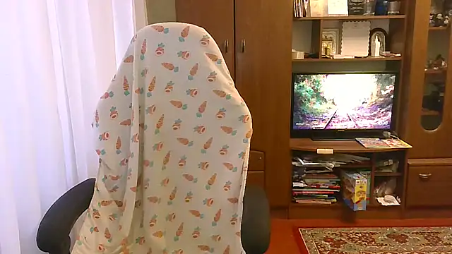 HunterOnBoobs online show from 10.14.25