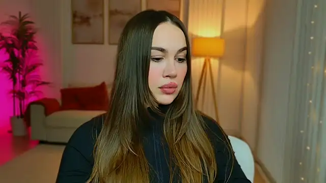 GoddessRoxana online show from 12.04.25