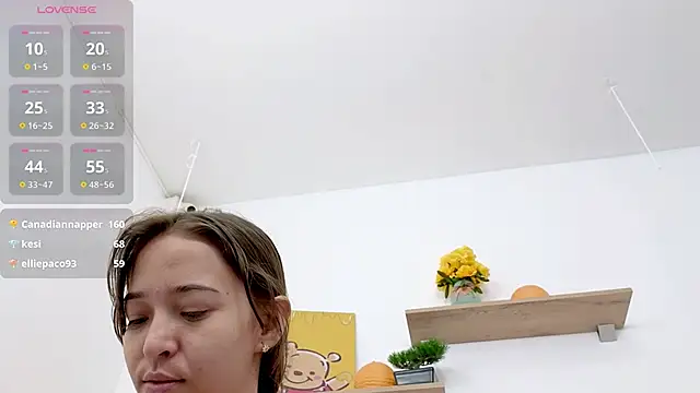 Snapshot of SERAFINA_ chatting on 03.17.25 SERAFINA online show from 03.17.25