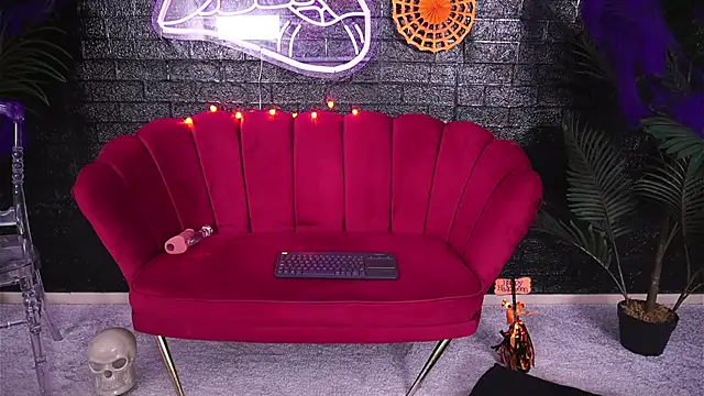 Annabellerise online show from 10.27.25