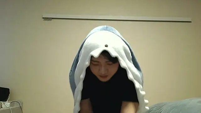 Snapshot of nunnun00 chatting on 02.23.25 nunnun00 online show from 02.23.25