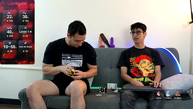 Snapshot of Cum_hunters chatting on 02.11.25 Cum hunters online show from 02.11.25