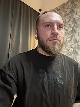 Snapshot of _XxX-XxX_ chatting on 01.18.26 XxX-XxX online show from 01.18.26