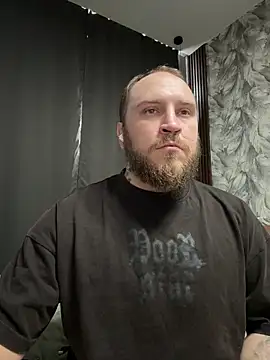 Snapshot of _XxX-XxX_ chatting on 02.06.26 XxX-XxX online show from 02.06.26