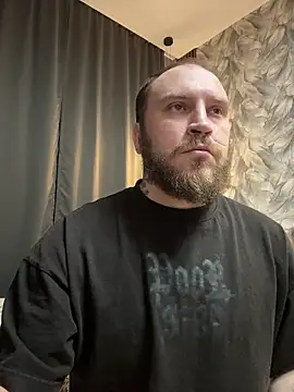 Snapshot of _XxX-XxX_ chatting on 02.13.26 XxX-XxX online show from 02.13.26