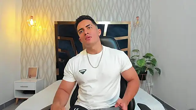 Snapshot of Brad_Summer chatting on 01.27.25 Brad Summer online show from 01.27.25