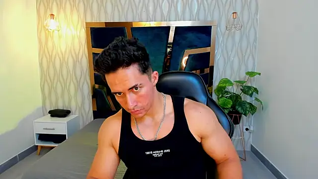 Snapshot of Brad_Summer chatting on 03.19.25 Brad Summer online show from 03.19.25