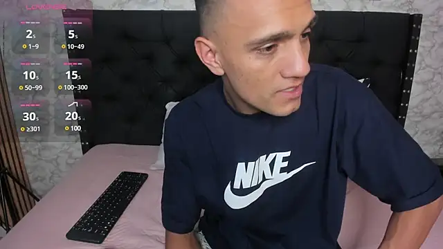 Snapshot of stefany_pablo1 chatting on 02.08.25 stefany pablo1 online show from 02.08.25