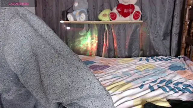 stefany pablo1 online show from 11.21.25