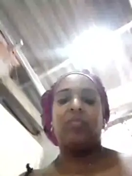 Snapshot of Teresa_mm chatting on 10.31.25 Teresa mm online show from 10.31.25