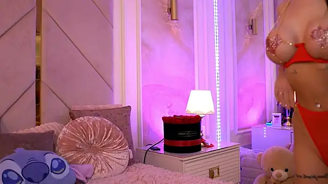 Alexaheyess online show from 03.15.25