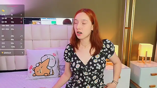Snapshot of anastasia_windel chatting on 02.18.25 anastasia windel online show from 02.18.25
