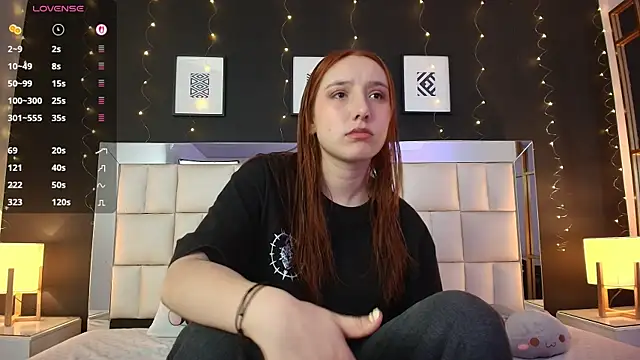 Snapshot of anastasia_windel chatting on 09.23.25 anastasia windel online show from 09.23.25