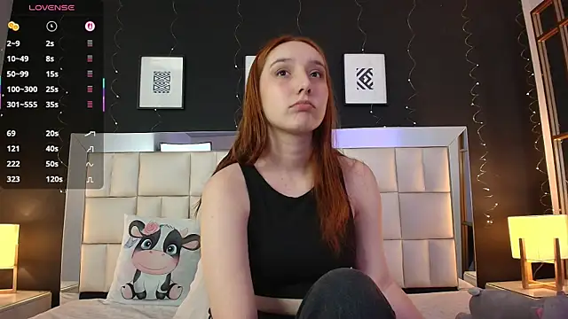 Snapshot of anastasia_windel chatting on 09.25.25 anastasia windel online show from 09.25.25