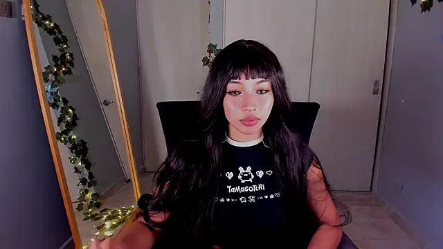 Curly915 online show from 09.16.25